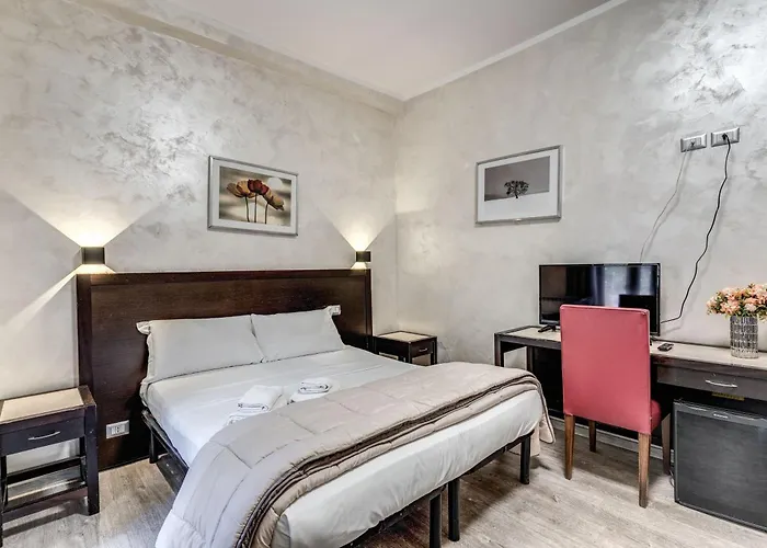 Hotel Family House